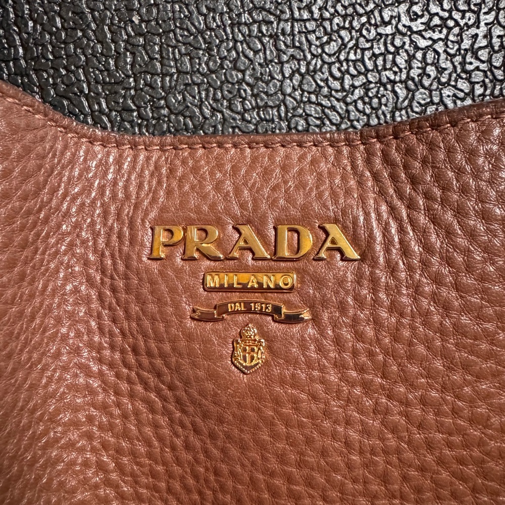 Prada Brown Leather Daino Vitello Tote with Side Pockets - Picture 2 of 13